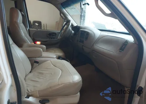 2001 Ford F-150 King Ranch Edition/Lariat/Xlt из США, поврежденный, VIN 1FTRW08L01KE32095